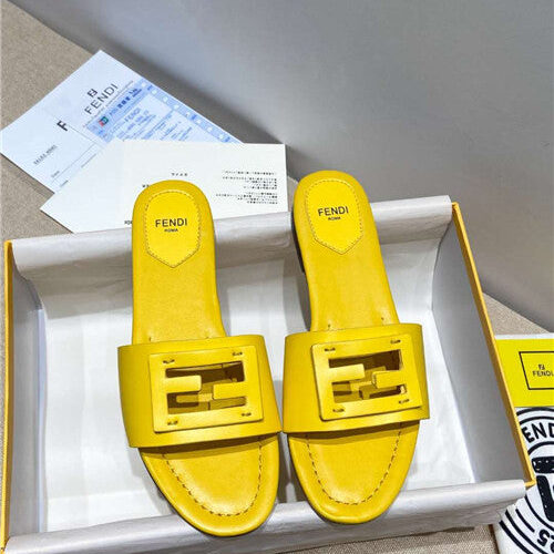 High Quality Luxury Fendi Flat Slippers – Style 32659 alternate view