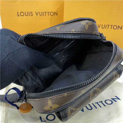 High Quality Luxury LV Christopher Wearable Wallet – Style 48327 product detail