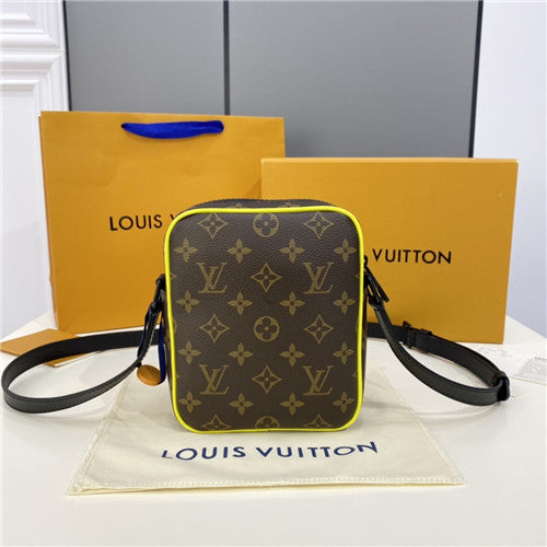High Quality Luxury LV Christopher Wearable Wallet product detail