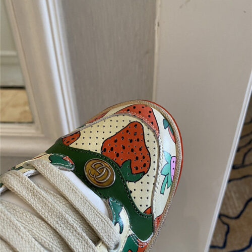High Quality Luxury Gucci Screener Leather Sneaker Womens – Style 82419 product detail