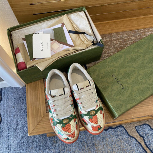 High Quality Luxury Gucci Screener Leather Sneaker Womens – Style 82419 product detail