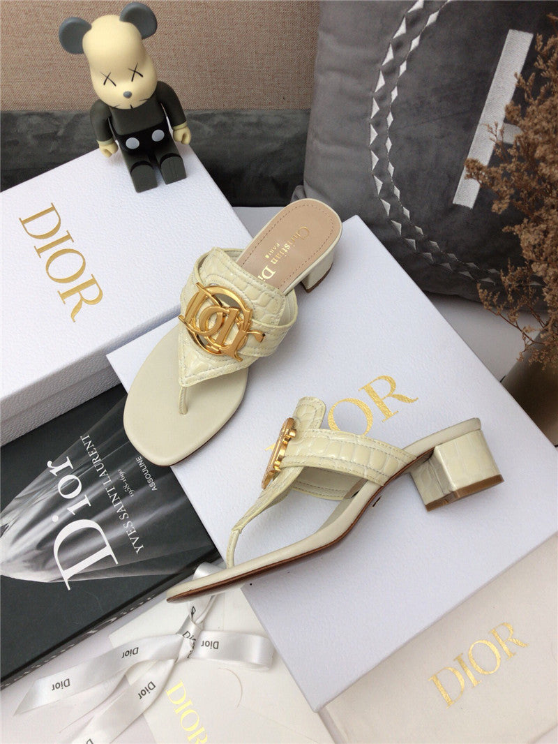 High Quality Luxury Dior Cd Logo Flat Thong Sandals product detail