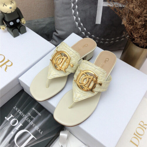 High Quality Luxury Dior Cd Logo Flat Thong Sandals product detail