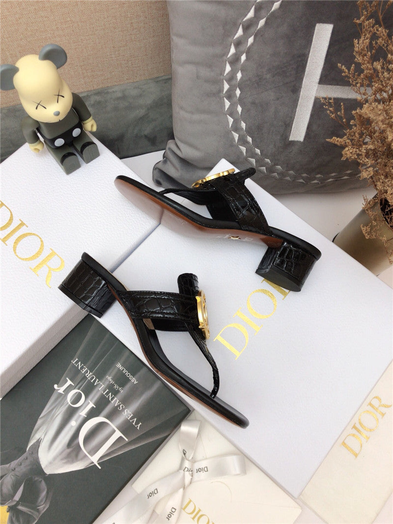 High Quality Luxury Dior Cd Logo Flat Thong Sandals – Style 63878 product detail