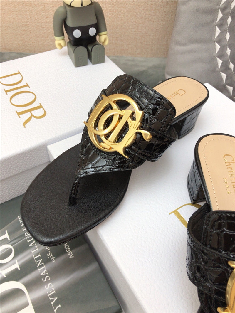 High Quality Luxury Dior Cd Logo Flat Thong Sandals – Style 63878 product detail