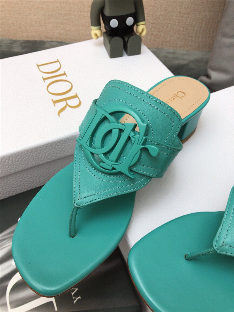 High Quality Luxury Dior Cd Logo Flat Thong Sandals – Style 84774 product detail