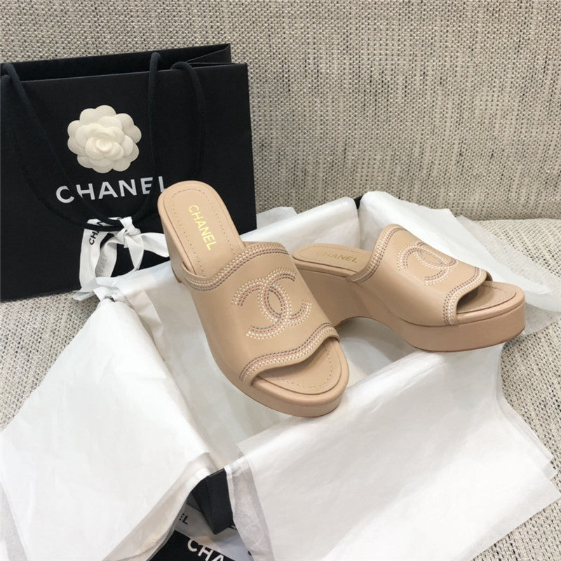 High Quality Luxury Chanel Platform High Heel Slippers – Style 45702 product detail