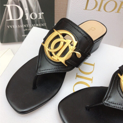 High Quality Luxury Dior Cd Logo Flat Thong Sandals – Style 93798 product detail