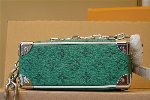 High Quality Luxury LV Soft Trunk Monogram Bag product detail
