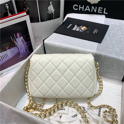 High Quality Luxury Chanel Chain Flap Coin Purse – Style 47322 alternate view