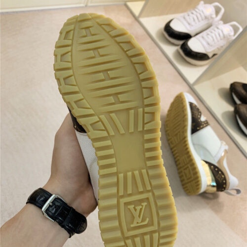 High Quality Luxury Louis Vuitton Run Away Sneakers – Style 58851 product detail
