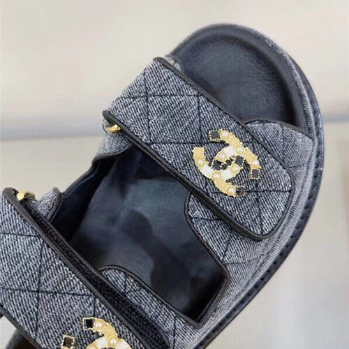 High Quality Luxury Chanel Matelasse Sandals product detail