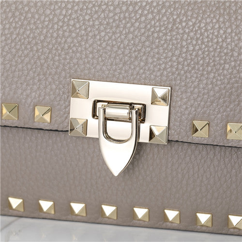 High Quality Luxury Valentino Rivet Bag – Style 03822 product detail