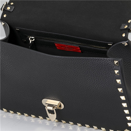 High Quality Luxury Valentino Rivet Bag – Style 03821 product detail