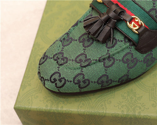 High Quality Luxury Gucci Peyton GG Slippers – Style 39603 product detail
