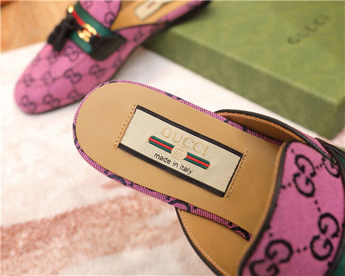 High Quality Luxury Gucci Peyton GG Slippers – Style 37907 product detail