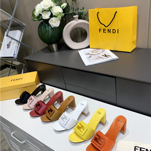 High Quality Luxury Fendi Thick Heel Sandals – Style 81651 product detail