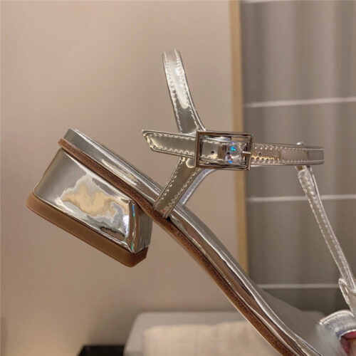 High Quality Luxury Roger Vivier Square Buckle Sandals product detail