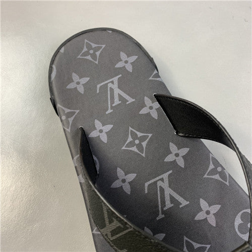 High Quality Luxury Louis Vuitton Mens Slippers – Style 25699 product detail