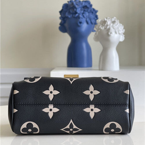 High Quality Luxury Louis Vuitton Favorite Monogram Bag – Style 47660 product detail