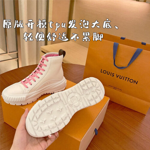High Quality Luxury Louis Vuitton Squad Sneaker Boot – Style 69411 product detail