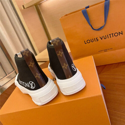 High Quality Luxury Louis Vuitton Squad Sneaker Boot – Style 16291 product detail