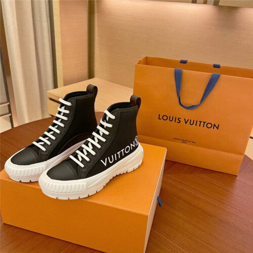 High Quality Luxury Louis Vuitton Squad Sneaker Boot – Style 16291 product detail