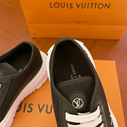 High Quality Luxury Louis Vuitton Squad Sneaker product detail