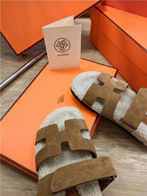 High Quality Luxury Hermes Lamb Wool Flat Slippers product detail
