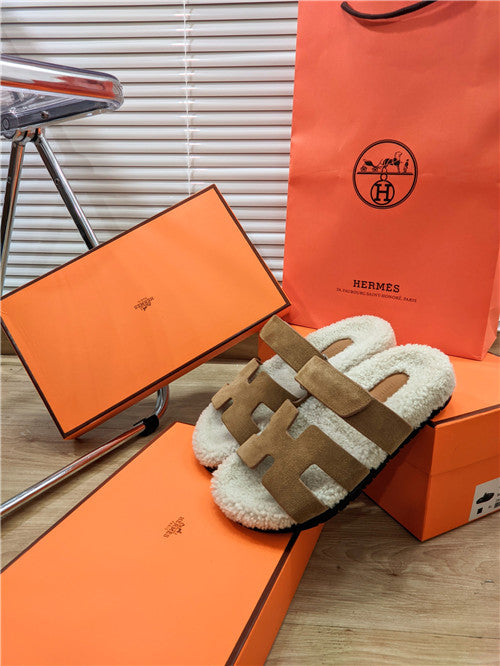 High Quality Luxury Hermes Lamb Wool Flat Slippers product detail
