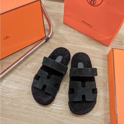 High Quality Luxury Hermes Lamb Wool Flat Slippers – Style 09923 alternate view