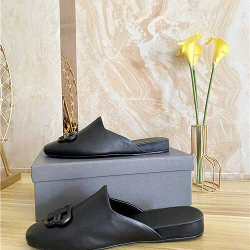 High Quality Luxury Balenciaga Round Head Flat Slippers – Style 50019 alternate view