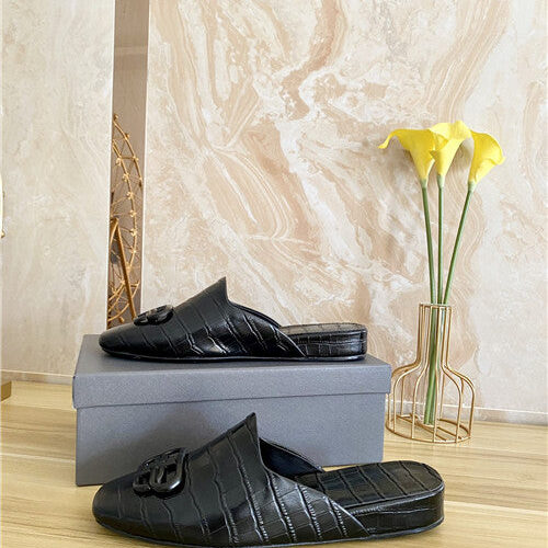 High Quality Luxury Balenciaga Round Head Flat Slippers – Style 43235 alternate view