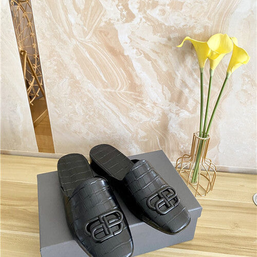 High Quality Luxury Balenciaga Round Head Flat Slippers – Style 43235