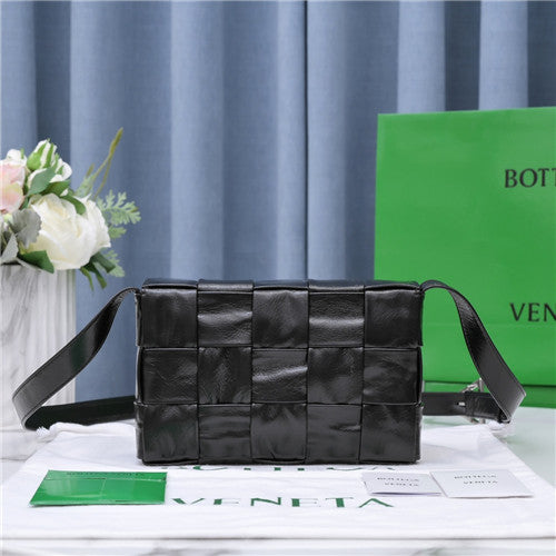 High Quality Luxury Bottega Veneta Bv Cassette Bag – Style 30011 alternate view