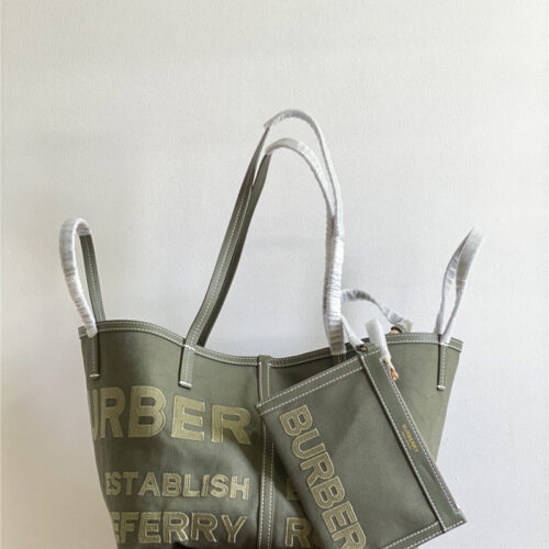 High Quality Luxury Burberry Beach Tote Bag – Style 42399 product detail
