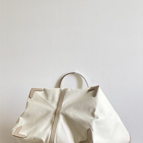 High Quality Luxury Burberry Beach Tote Bag product detail