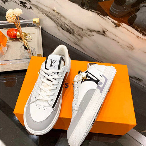 High Quality Luxury LV Charlie Sneaker alternate view