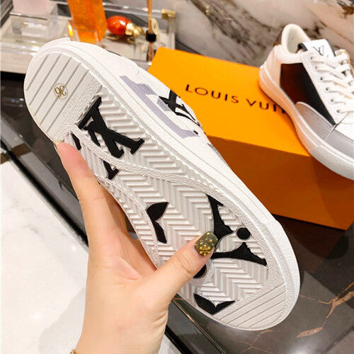 High Quality Luxury LV Charlie Sneaker product detail