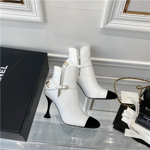 High Quality Luxury Chanel High-Heeled Boots alternate view