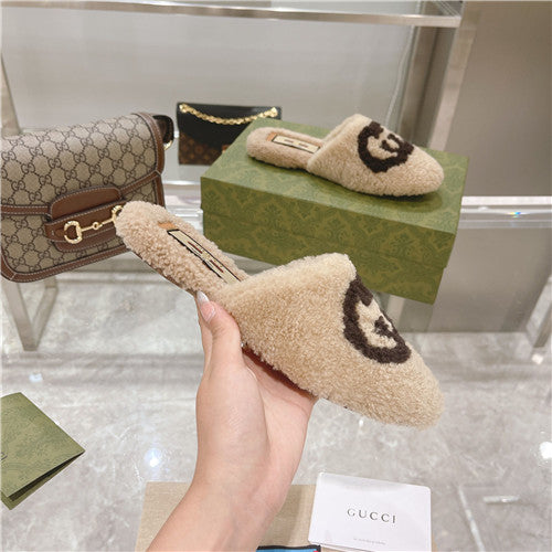 High Quality Luxury Gucci Wool Logo Slippers – Style 09299 product detail