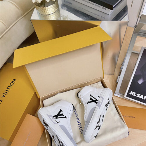 High Quality Luxury Louis Vuitton Charlie High Top Sneakers product detail