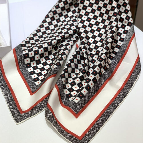 High Quality Luxury Dior Amour Square Scarf product detail