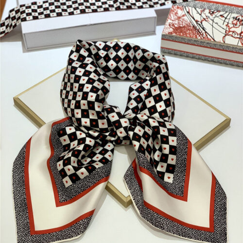 High Quality Luxury Dior Amour Square Scarf