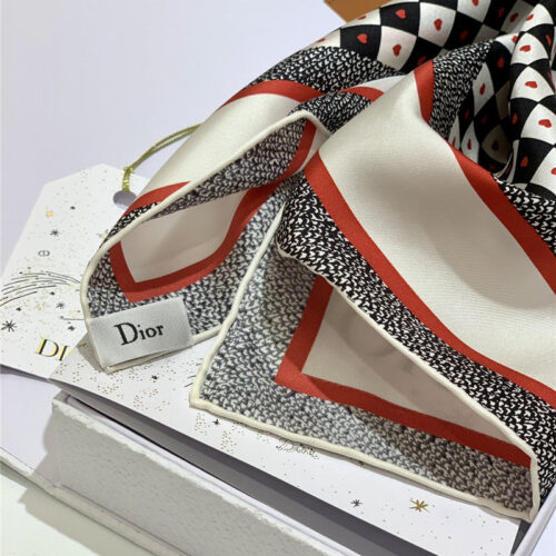 High Quality Luxury Dior Amour Square Scarf product detail