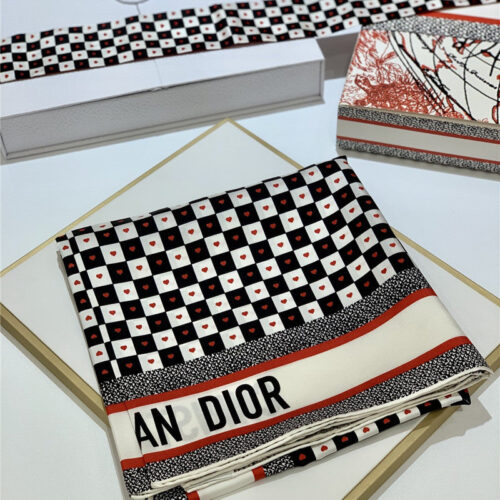High Quality Luxury Dior Amour Square Scarf product detail