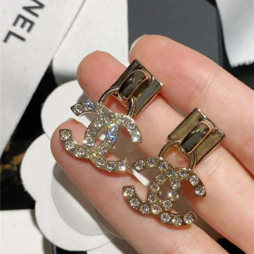 High Quality Luxury Chanel Swarovski Crystal Diamond Earrings – Style 50500 product detail