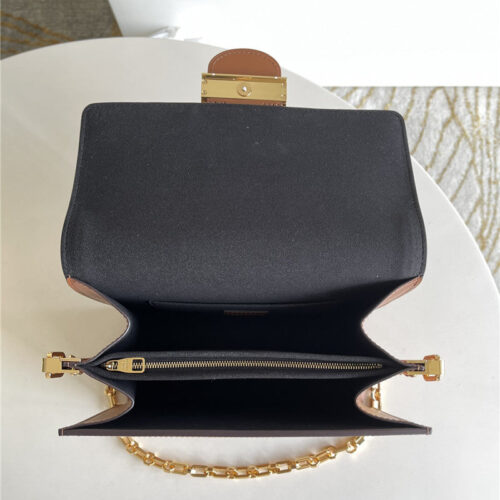 High Quality Luxury Louis Vuitton Dauphine MM Monogram Bag product detail