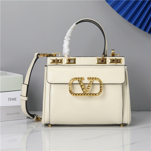 High Quality Luxury Valentino Garavani Rockstud Alcove Bag