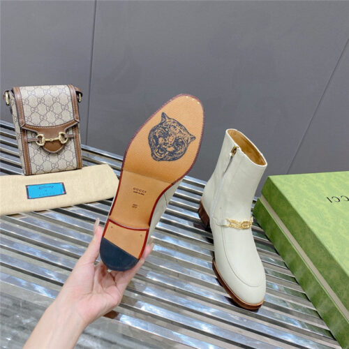 High Quality Luxury Gucci Flat Chain Boots – Style 00019 product detail